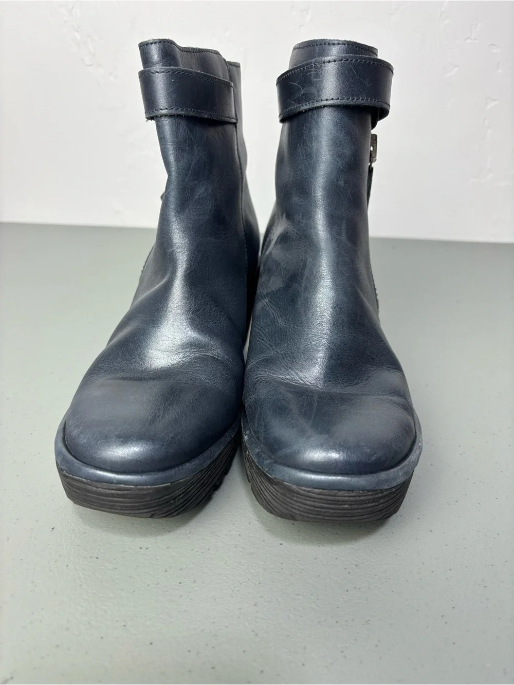 Fly London Yava Ankle Boot Wedge Bootie Blue  39 EU/ 8-8.5 US Biker Fashion